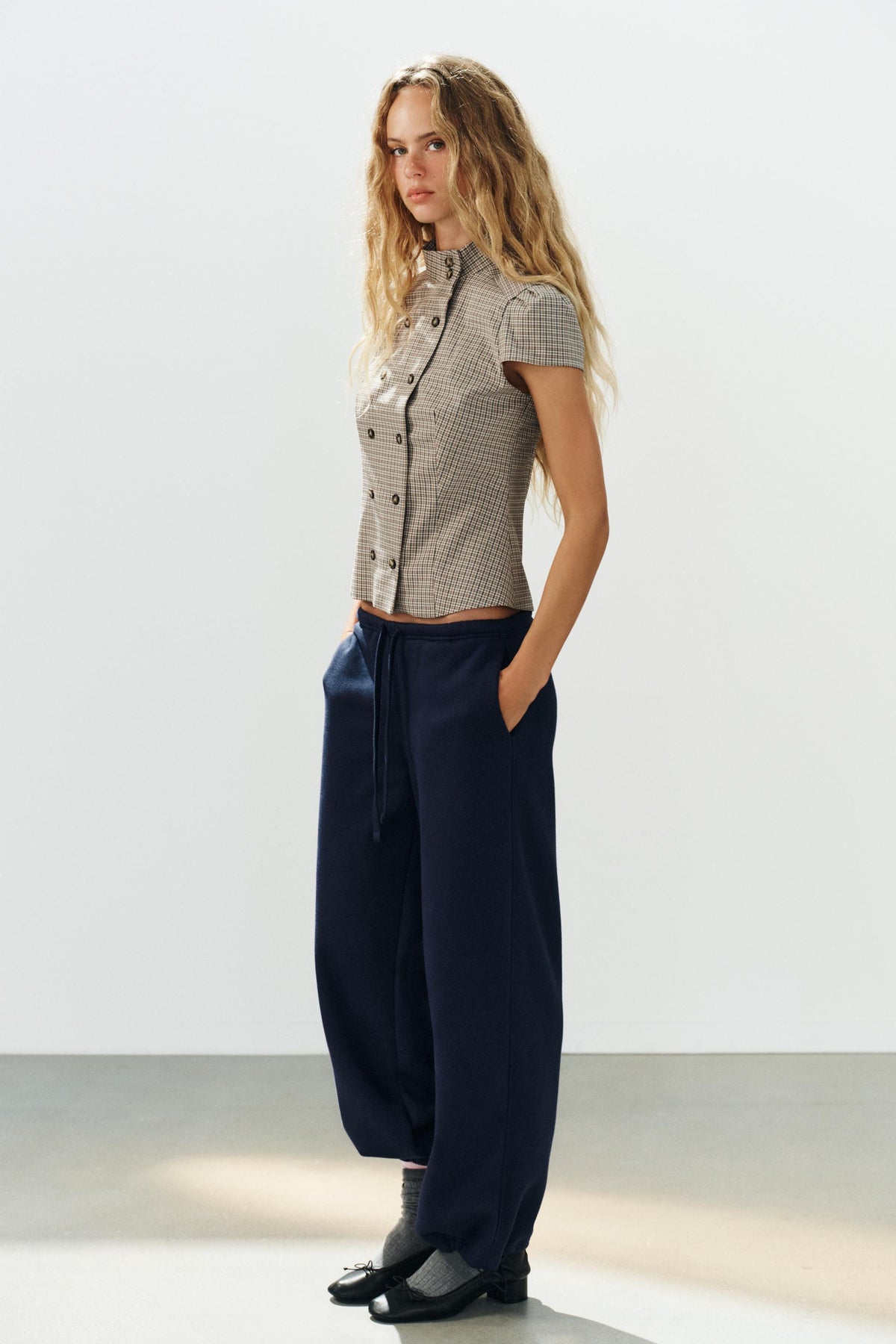 Falvicci - Striped Top with a Stand-Up Collar
